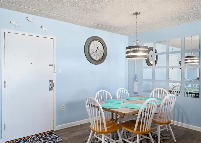 Quay-beautiful Views In 2 Bedroom With Indoor Pool! *