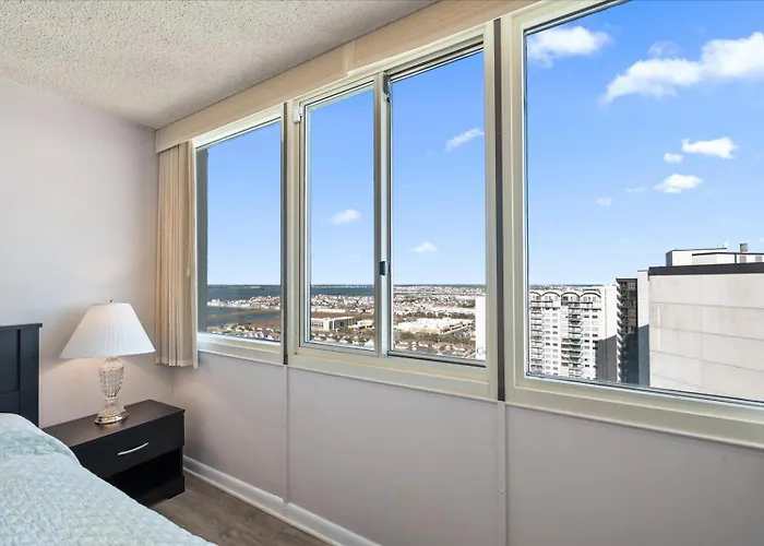 Quay-beautiful Views In 2 Bedroom With Indoor Pool! Ferienhaus Ocean Stadt