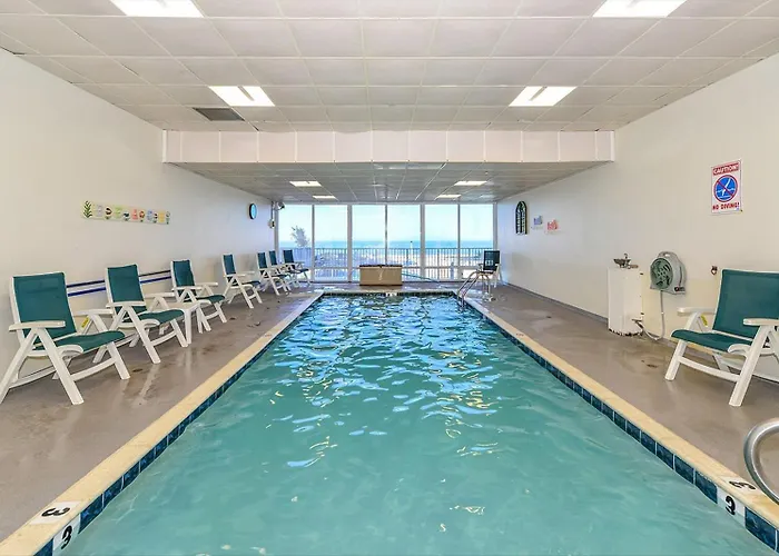 Quay-beautiful Views In 2 Bedroom With Indoor Pool! * Ocean Stadt